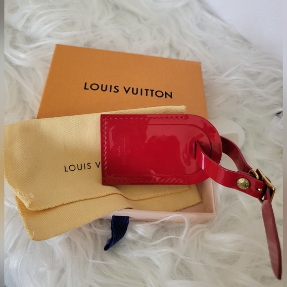 NIB Rare Patent Louis Vuitton Luggage Name Tag - Picture 1 of 7